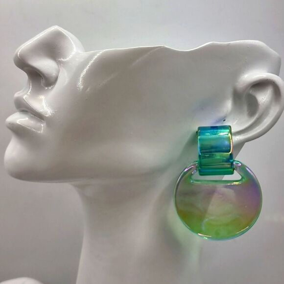 New FREE PEOPLE irradescent cute fun circle ombre earrings - Picture 3 of 8